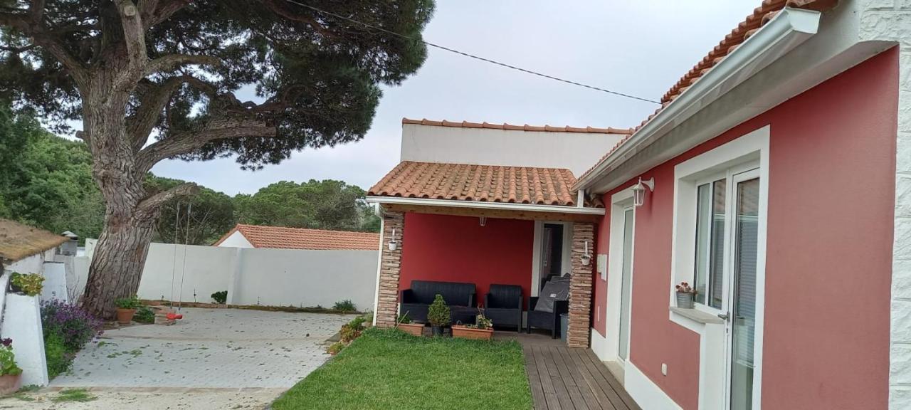 Holiday home A 5 Minutos Da Atouguia Da Baleia